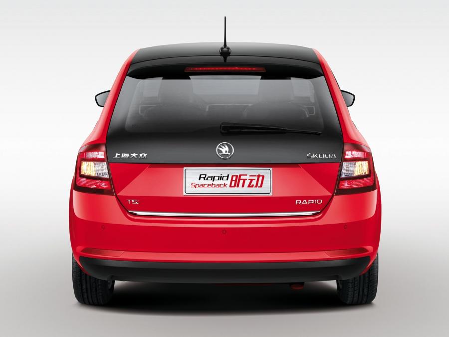  Skoda Rapid Spaceback 2014 года  (CN) (фото 9 из 12)